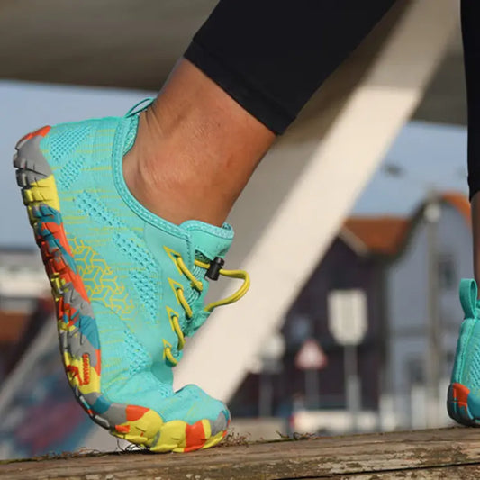 zapatillas para caminar mujer Barefoot de malla transpirable, multicolor (turquesa, amarillo, naranja), con suela flexible y amortiguación para el máximo confort al aire libre.