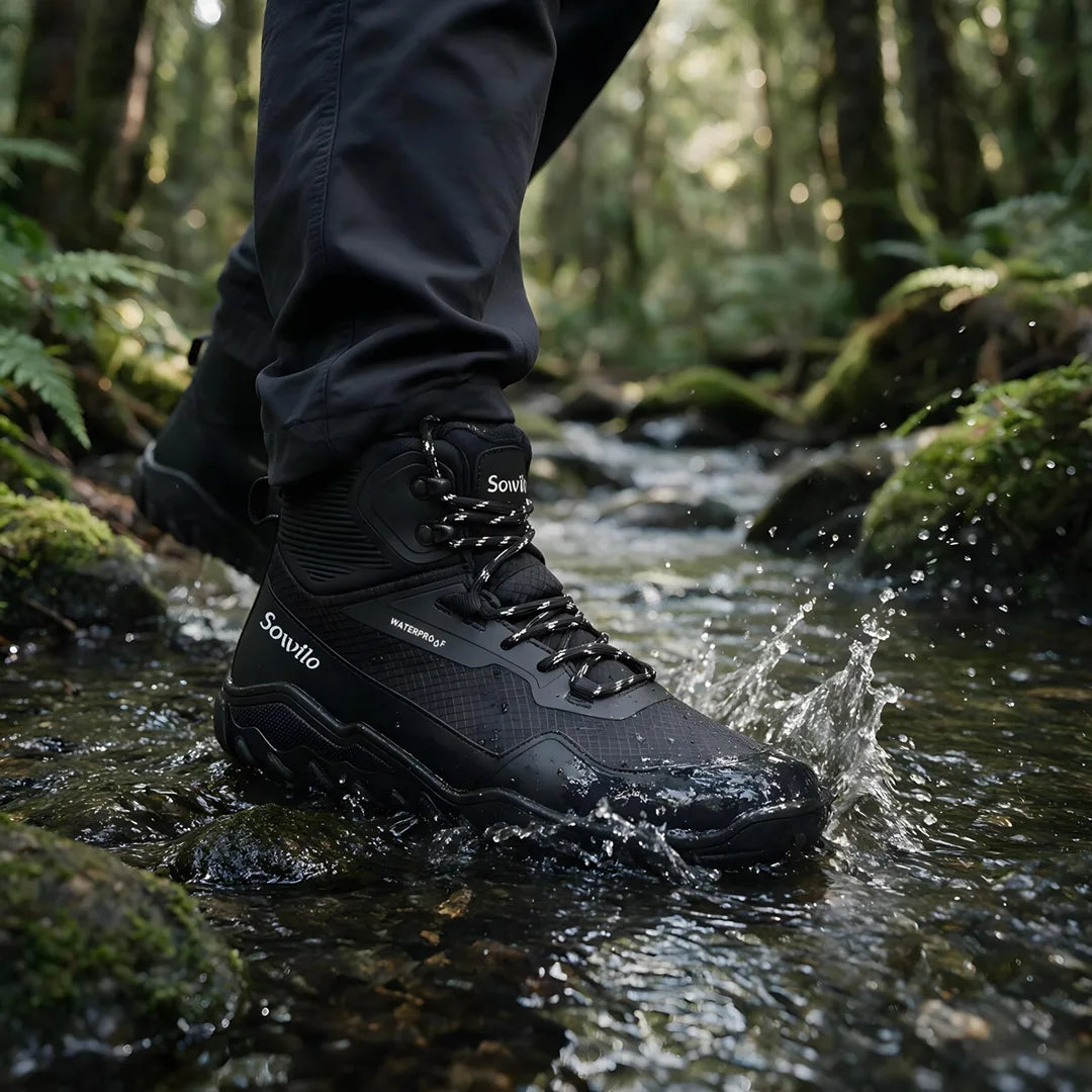 files/berkana-bota-negra-uso-outdoor-unisex-sowilo-waterproof.webp