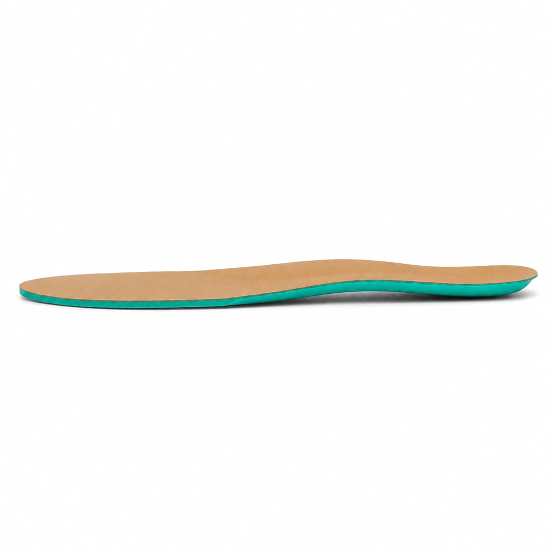 Plantillas barefoot deportivas Saguaro en microfibra beige, accesorio transpirable de horma ancha ideal para caminatas y running en Chile.
