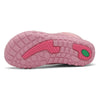 Suela antideslizante de zapatilla Saguaro Kids Forestep I rosa, máxima tracción para trekking y juegos en superficies naturales.