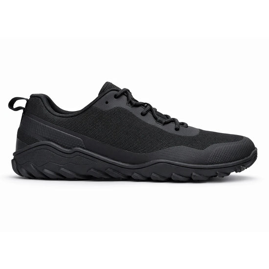 Zapatillas de entrenamiento natural Sowilo Algiz negras, vista interna que muestra el soporte flexible sin arco artificial.